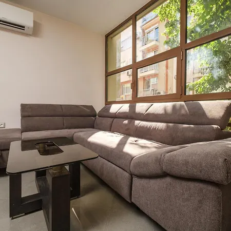 2-bedroom In The Center Appartement *