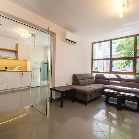 Apartament 2-bedroom In The Center