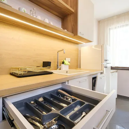 2-bedroom In The Center