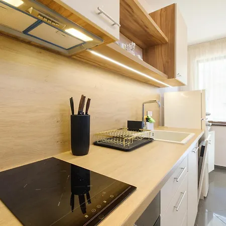 2-bedroom In The Center * Пловдив